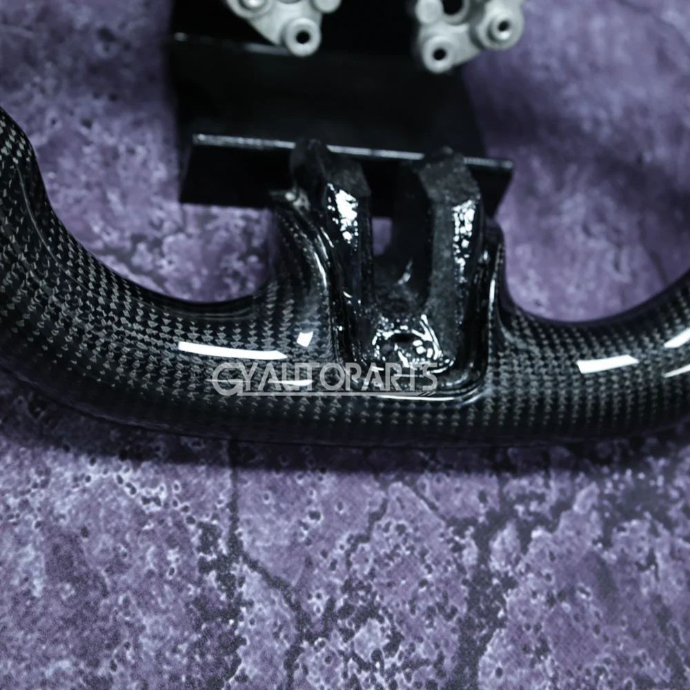 Customized Carbon Fiber Steering Wheel For Ford Mustang - Image 8
