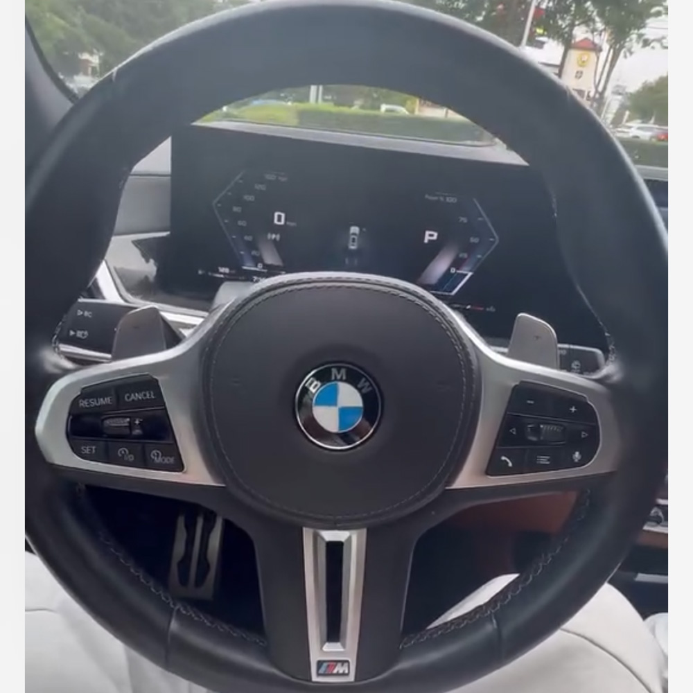 (the balance) carbon fiber steering wheel for bmw 2023 m4 competition (copy)